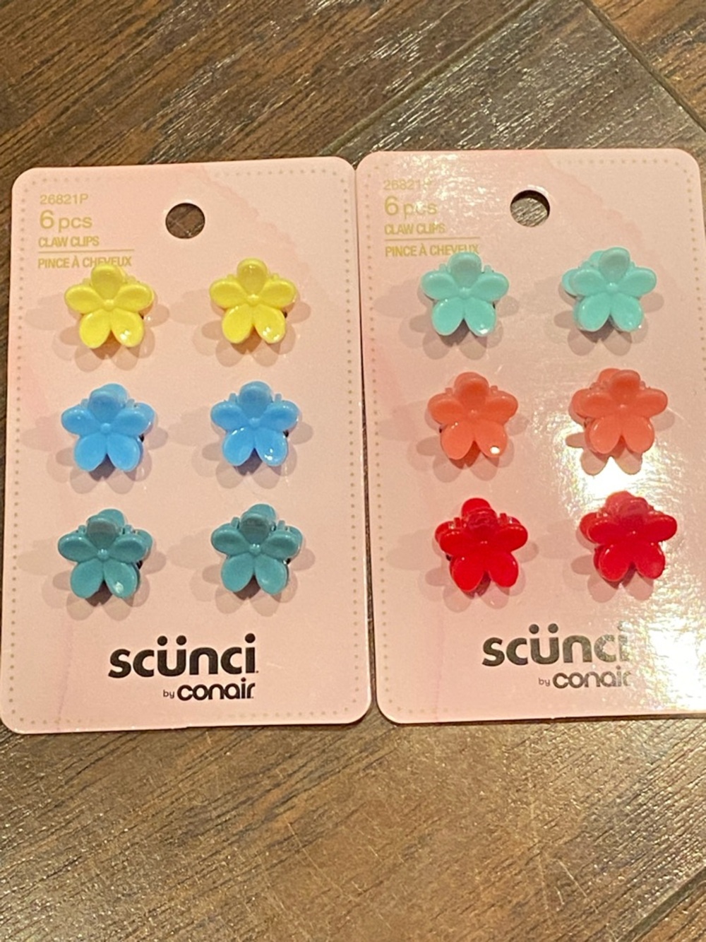 scunci Floral Mini Claw Clip Set in Yellow, Light Blue, Teal, Coral & Red